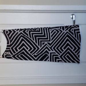 Black and white geometric maxi skirt